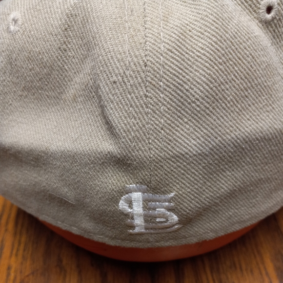 Unisex B.B. Box STL Cardinals Premium Original Flat Bill Cap. - Picture 3 of 4